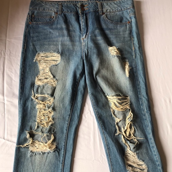 Forever21 straight leg jeans - Picture 2 of 7